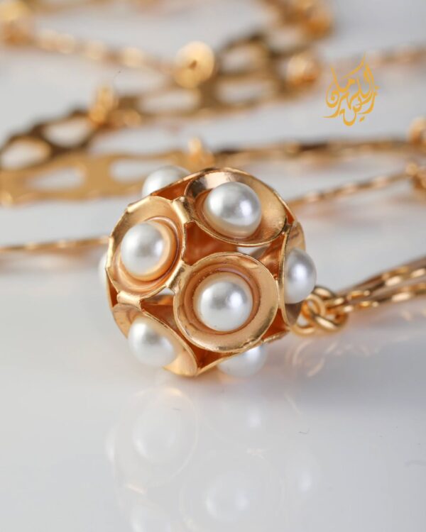 Pearl Orbit Neckless