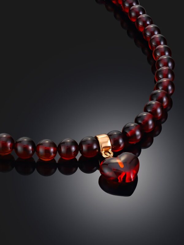 IMG_0413_kopiya1.jpg Cherry Ambe Heart Necklace