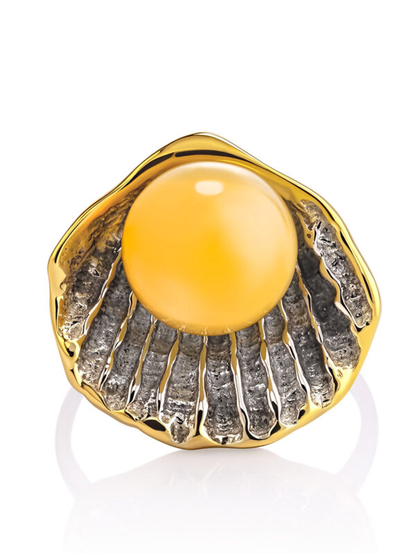 Shell Amber Ring
