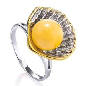 Shell Amber Ring
