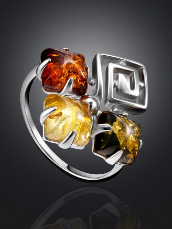 SILVER3.jpg "Vernissage" Ring with Amber in three colors.