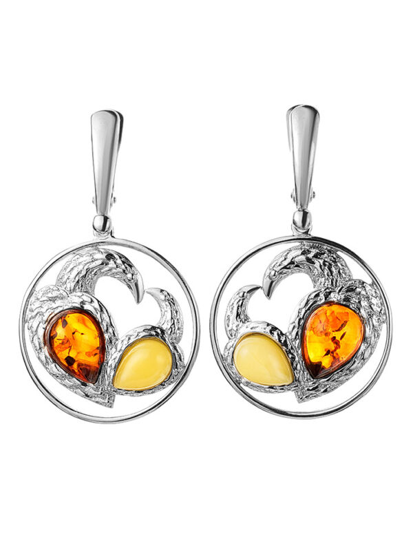 Spectacular-earrings-made-of-amber-1.jpeg Amber in two colors Lyrika Earrings