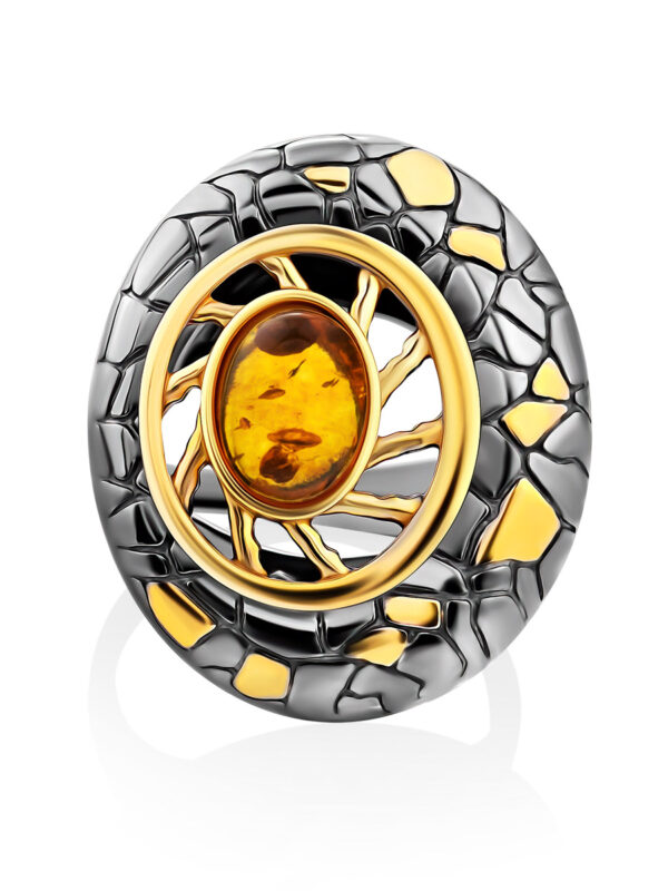 Spectacular-large-Donatella-ring-made-of-silver-1.jpeg Large Natural Amber Ring