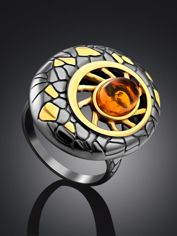 Spectacular-large-Donatella-ring-made-of-silver-3.jpeg Large Natural Amber Ring