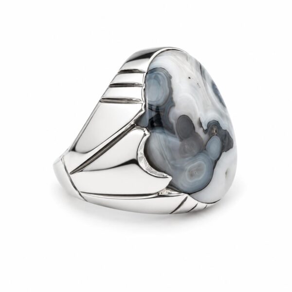 aq10.jpeg Unique Aqeeq Rings