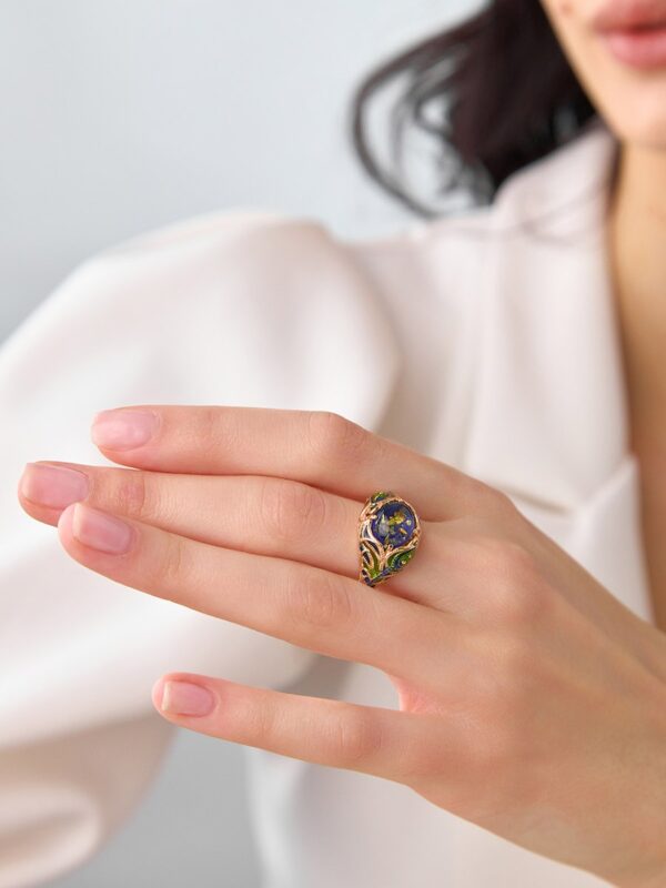 Luxurious Ring with Blue Amber "Peacock"