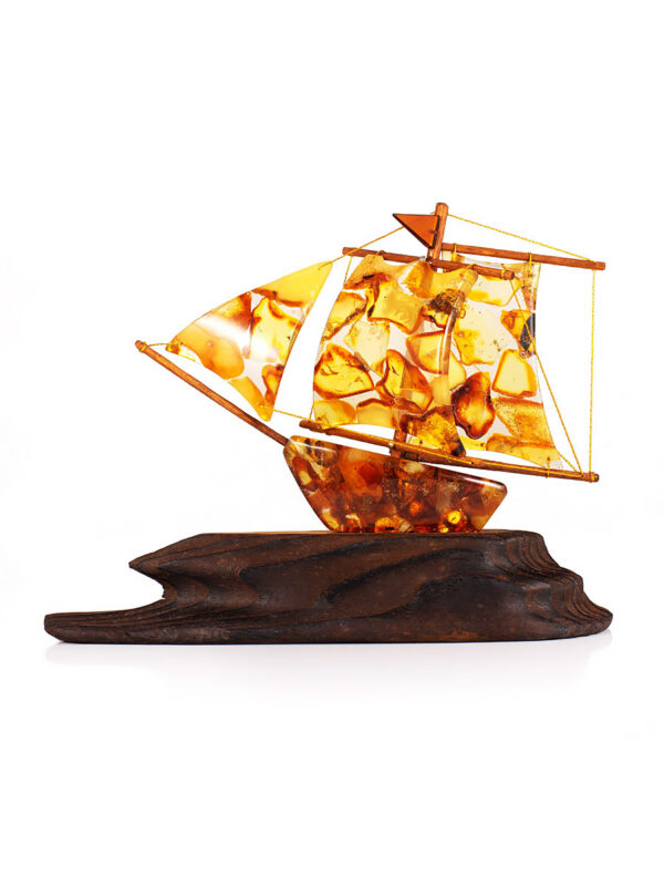 Amber & Wood Heritage Ship