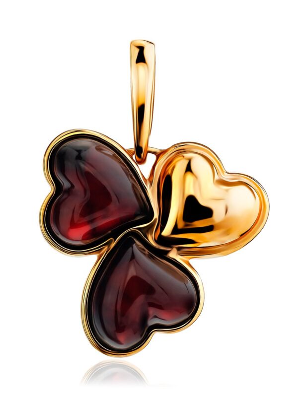 potryasayushchiy_kulon_trismegist_iz_pozolochennogo_serebra_i_naturalnogo_yantarya1.jpg Trinity Hearts Amber Pendant